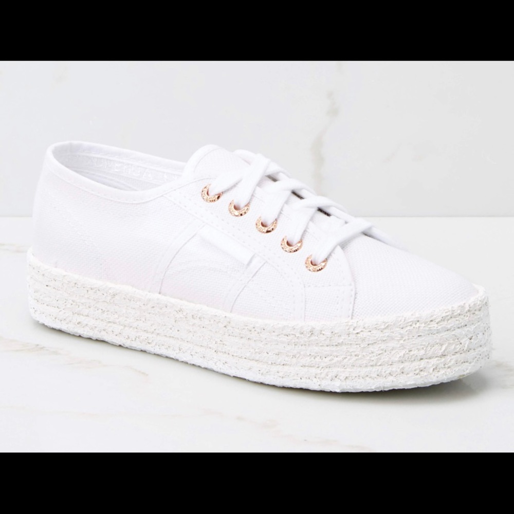 NWT Cotropew White And Rose Platform Sneakers
